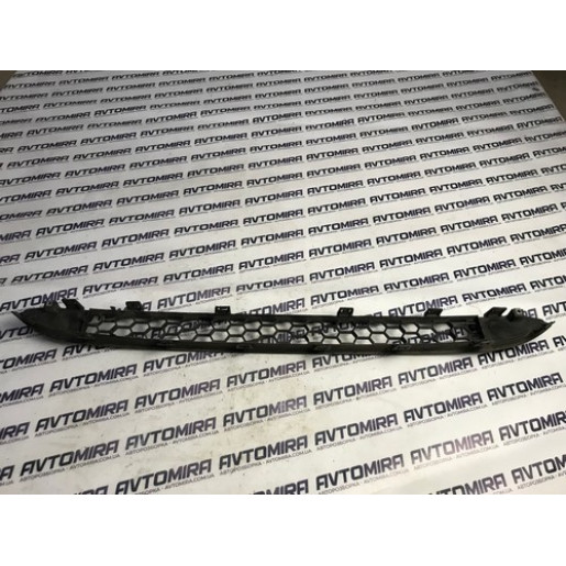  Решетка переднего бампера Fiat Punto 2009-2011 735500121